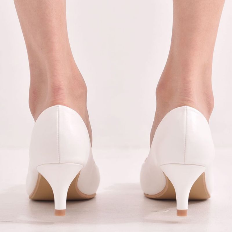 Teräväkärkiset Stiletto Heel Slip-On Naisten Ammattimaiset Ohuet Kengät