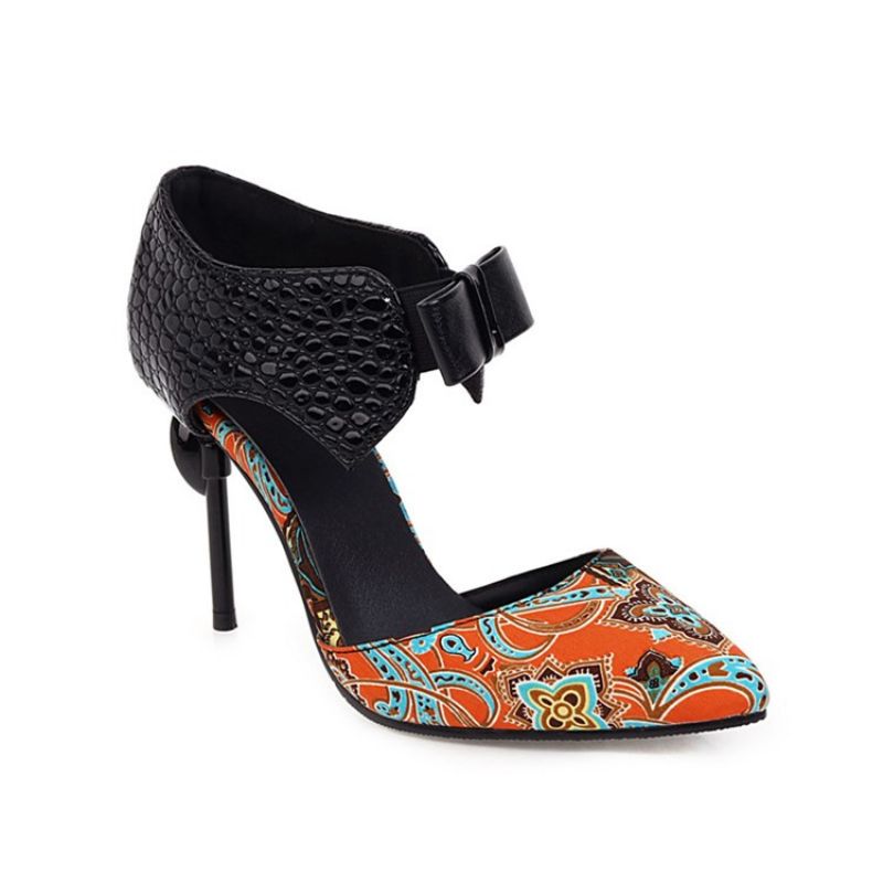 Naisten Teräväkärkiset Slip-On Stiletto Heel Thread Sandaalit